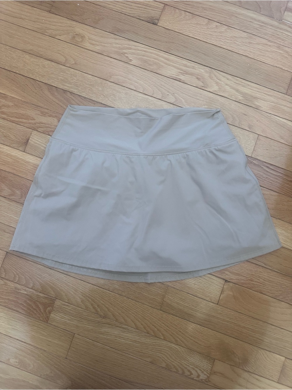 Women's Cream Athletic Skort with Wide Waistband Size Large